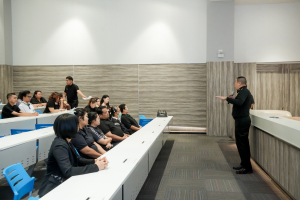 รพ.อานันทมหิดล จัดกิจกรรมประชาสัมพันธ์สิทธิประกันสังคมให้กับผู้ประกันตนของ มรภ.เทพสตรี ในการตัดสินใจเลือกสถานพยาบาลหลัก ประจำปี พ.ศ. 2569