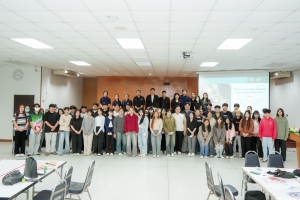 มรภ.เทพสตรี ร่วมกับ จังหวัดลพบุรี และสำนักงานทรัพยากรธรรมชาติและสิ่งแวดล้อมจังหวัดลพบุรี อบรมถ่ายทอดเทคโนโลยีการผลิตอาหารลิงสำเร็จรูปและการบริหารจัดการด้านการให้อาหารอย่างเป็นระบบ