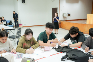 มรภ.เทพสตรี ร่วมกับ จังหวัดลพบุรี และสำนักงานทรัพยากรธรรมชาติและสิ่งแวดล้อมจังหวัดลพบุรี อบรมถ่ายทอดเทคโนโลยีการผลิตอาหารลิงสำเร็จรูปและการบริหารจัดการด้านการให้อาหารอย่างเป็นระบบ