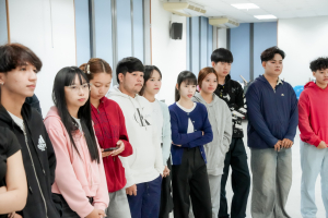 มรภ.เทพสตรี ร่วมกับ จังหวัดลพบุรี และสำนักงานทรัพยากรธรรมชาติและสิ่งแวดล้อมจังหวัดลพบุรี อบรมถ่ายทอดเทคโนโลยีการผลิตอาหารลิงสำเร็จรูปและการบริหารจัดการด้านการให้อาหารอย่างเป็นระบบ