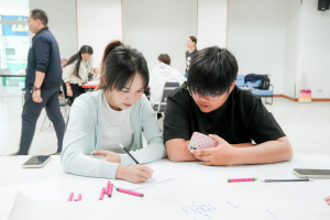 มรภ.เทพสตรี ร่วมกับ จังหวัดลพบุรี และสำนักงานทรัพยากรธรรมชาติและสิ่งแวดล้อมจังหวัดลพบุรี อบรมถ่ายทอดเทคโนโลยีการผลิตอาหารลิงสำเร็จรูปและการบริหารจัดการด้านการให้อาหารอย่างเป็นระบบ