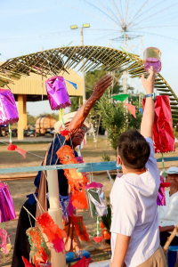 มรภ.เทพสตรี ร่วมกับ เทศบาลตำบลป่าตาล และภาคีเครือข่าย จัดงานเทศกาลโคมลม ครั้งที่ 2 สืบสานวัฒนธรรมท้องถิ่น