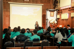 รร.สาธิต มรภ.เทพสตรี น้อมนำศาสตร์พระราชา จัดโครงการพัฒนาทักษะชีวิตตามศาสตร์พระราชาให้แก่นักเรียนชั้นมัธยมศึกษาปีที่ 5