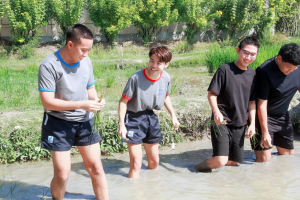 รร.สาธิต มรภ.เทพสตรี น้อมนำศาสตร์พระราชา จัดโครงการพัฒนาทักษะชีวิตตามศาสตร์พระราชาให้แก่นักเรียนชั้นมัธยมศึกษาปีที่ 5