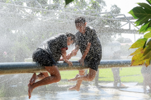 รร.สาธิต มรภ.เทพสตรี น้อมนำศาสตร์พระราชา จัดโครงการพัฒนาทักษะชีวิตตามศาสตร์พระราชาให้แก่นักเรียนชั้นมัธยมศึกษาปีที่ 5