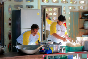 มรภ.เทพสตรี ร่วมโครงการ “สิงห์อาสา พาน้องกลับโรงเรียน” ฟื้นฟูโรงเรียนวัดปลาไหล จ.สิงห์บุรี หลังประสบอุทกภัย