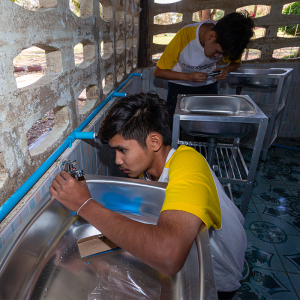 มรภ.เทพสตรี ร่วมโครงการ “สิงห์อาสา พาน้องกลับโรงเรียน” ฟื้นฟูโรงเรียนวัดปลาไหล จ.สิงห์บุรี หลังประสบอุทกภัย