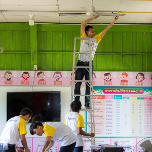 มรภ.เทพสตรี ร่วมโครงการ “สิงห์อาสา พาน้องกลับโรงเรียน” ฟื้นฟูโรงเรียนวัดปลาไหล จ.สิงห์บุรี หลังประสบอุทกภัย