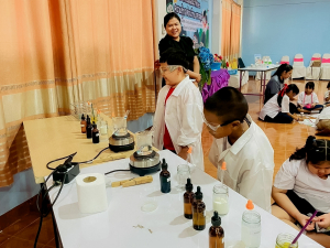 คณะวิทยาศาสตร์ฯ มรภ.เทพสตรี ลงพื้นที่จัดกิจกรรมส่งเสริมทักษะวิทยาศาสตร์ ณ โรงเรียนวัดธรรมิการาม