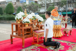 มรภ.เทพสตรี ร่วมพิธีทำบุญตักบาตรเนื่องในโอกาสวันส่งท้ายปีเก่า ต้อนรับปีใหม่