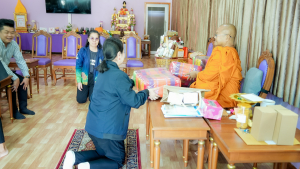 ทีมผู้บริหารและผู้แทนบุคลากร มรภ.เทพสตรี เข้านมัสการพระธรรมวชิรสุนทร เจ้าคณะจังหวัดลพบุรี เสริมสิริมงคลและสานสัมพันธ์ความร่วมมือทางการศึกษา