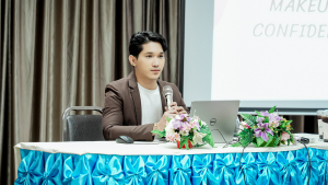 คณะเทคโนโลยีสารสนเทศ จัดอบรม 