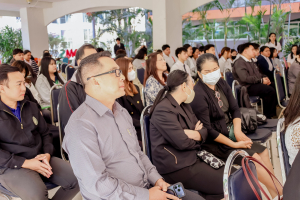 คณะวิทยาการจัดการ จัดพิธีทำบุญตักบาตรรับปีใหม่ พร้อมจัดโครงการสานสัมพันธ์พี่น้องวิทยาการจัดการ