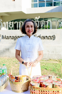 คณะวิทยาการจัดการ จัดพิธีทำบุญตักบาตรรับปีใหม่ พร้อมจัดโครงการสานสัมพันธ์พี่น้องวิทยาการจัดการ