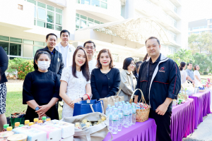คณะวิทยาการจัดการ จัดพิธีทำบุญตักบาตรรับปีใหม่ พร้อมจัดโครงการสานสัมพันธ์พี่น้องวิทยาการจัดการ