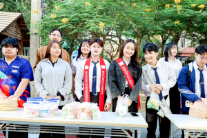 คณะวิทยาการจัดการ จัดพิธีทำบุญตักบาตรรับปีใหม่ พร้อมจัดโครงการสานสัมพันธ์พี่น้องวิทยาการจัดการ