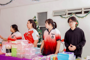 คณะวิทยาการจัดการ จัดพิธีทำบุญตักบาตรรับปีใหม่ พร้อมจัดโครงการสานสัมพันธ์พี่น้องวิทยาการจัดการ