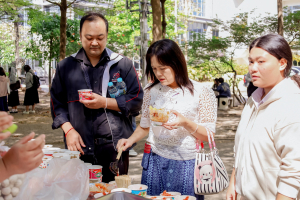 คณะวิทยาการจัดการ จัดพิธีทำบุญตักบาตรรับปีใหม่ พร้อมจัดโครงการสานสัมพันธ์พี่น้องวิทยาการจัดการ