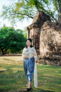 มรภ.เทพสตรี ร่วมสืบสานอัตลักษณ์เมืองละโว้ นำผู้บริหาร คณาจารย์ และบุคลากร แต่งกายย้อนยุค ถ่ายทำ MV ประชาสัมพันธ์งานแผ่นดินสมเด็จพระนารายณ์มหาราช ประจำปี พ.ศ. 2569