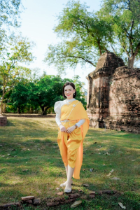 มรภ.เทพสตรี ร่วมสืบสานอัตลักษณ์เมืองละโว้ นำผู้บริหาร คณาจารย์ และบุคลากร แต่งกายย้อนยุค ถ่ายทำ MV ประชาสัมพันธ์งานแผ่นดินสมเด็จพระนารายณ์มหาราช ประจำปี พ.ศ. 2569