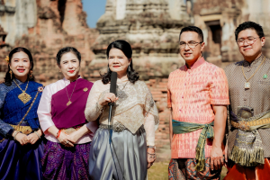 มรภ.เทพสตรี ร่วมสืบสานอัตลักษณ์เมืองละโว้ นำผู้บริหาร คณาจารย์ และบุคลากร แต่งกายย้อนยุค ถ่ายทำ MV ประชาสัมพันธ์งานแผ่นดินสมเด็จพระนารายณ์มหาราช ประจำปี พ.ศ. 2569