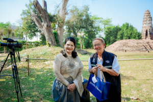 มรภ.เทพสตรี ร่วมสืบสานอัตลักษณ์เมืองละโว้ นำผู้บริหาร คณาจารย์ และบุคลากร แต่งกายย้อนยุค ถ่ายทำ MV ประชาสัมพันธ์งานแผ่นดินสมเด็จพระนารายณ์มหาราช ประจำปี พ.ศ. 2569