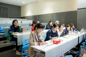 งานบริหารงานบุคคล มรภ.เทพสตรี จัดอบรมการวิเคราะห์ค่างานและประเมินค่างาน เพื่อกำหนดตำแหน่ง กรณีตำแหน่งหัวหน้างานฯ ระดับชำนาญการ