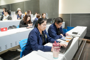 งานบริหารงานบุคคล มรภ.เทพสตรี จัดอบรมการวิเคราะห์ค่างานและประเมินค่างาน เพื่อกำหนดตำแหน่ง กรณีตำแหน่งหัวหน้างานฯ ระดับชำนาญการ