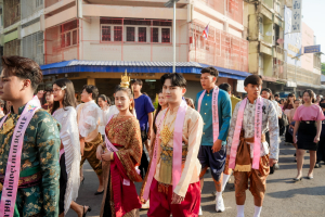 มรภ.เทพสตรี ร่วมเดินรณรงค์แต่งไทยงานแผ่นดินสมเด็จพระนารายณ์มหาราช ครั้งที่ 38 ประจำปี พ.ศ. 2569