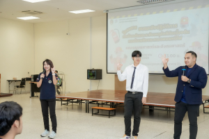 คณะมนุษยศาสตร์ฯ จัดอบรมป้องกันและระงับเหตุอัคคีภัยเบื้องต้น การดับเพลิงและอพยพหนีไฟ