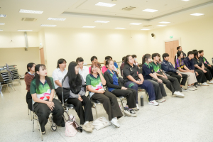 คณะมนุษยศาสตร์ฯ จัดอบรมป้องกันและระงับเหตุอัคคีภัยเบื้องต้น การดับเพลิงและอพยพหนีไฟ