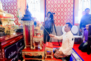 มรภ.เทพสตรี ร่วมพิธีพุทธาภิเษกเข็มกลัดที่ระลึกงานแผ่นดินสมเด็จพระนารายณ์มหาราช ประจำปี พ.ศ. 2569 รุ่นนั่งบัลลังก์ ครบรอบ 370 ปี แห่งการขึ้นครองราชย์ เพื่อมอบให้ผู้ร่วมรำบวงสรวงและคณะกรรมการจัดงานแผ่นดินฯ เพื่อความเป็นสิริมงคล