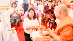 มรภ.เทพสตรี ร่วมพิธีพุทธาภิเษกเข็มกลัดที่ระลึกงานแผ่นดินสมเด็จพระนารายณ์มหาราช ประจำปี พ.ศ. 2569 รุ่นนั่งบัลลังก์ ครบรอบ 370 ปี แห่งการขึ้นครองราชย์ เพื่อมอบให้ผู้ร่วมรำบวงสรวงและคณะกรรมการจัดงานแผ่นดินฯ เพื่อความเป็นสิริมงคล