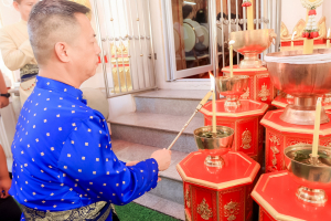 มรภ.เทพสตรี ร่วมพิธีพุทธาภิเษกเข็มกลัดที่ระลึกงานแผ่นดินสมเด็จพระนารายณ์มหาราช ประจำปี พ.ศ. 2569 รุ่นนั่งบัลลังก์ ครบรอบ 370 ปี แห่งการขึ้นครองราชย์ เพื่อมอบให้ผู้ร่วมรำบวงสรวงและคณะกรรมการจัดงานแผ่นดินฯ เพื่อความเป็นสิริมงคล