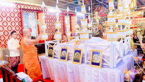 มรภ.เทพสตรี ร่วมพิธีพุทธาภิเษกเข็มกลัดที่ระลึกงานแผ่นดินสมเด็จพระนารายณ์มหาราช ประจำปี พ.ศ. 2569 รุ่นนั่งบัลลังก์ ครบรอบ 370 ปี แห่งการขึ้นครองราชย์ เพื่อมอบให้ผู้ร่วมรำบวงสรวงและคณะกรรมการจัดงานแผ่นดินฯ เพื่อความเป็นสิริมงคล