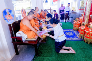 มรภ.เทพสตรี ร่วมพิธีพุทธาภิเษกเข็มกลัดที่ระลึกงานแผ่นดินสมเด็จพระนารายณ์มหาราช ประจำปี พ.ศ. 2569 รุ่นนั่งบัลลังก์ ครบรอบ 370 ปี แห่งการขึ้นครองราชย์ เพื่อมอบให้ผู้ร่วมรำบวงสรวงและคณะกรรมการจัดงานแผ่นดินฯ เพื่อความเป็นสิริมงคล