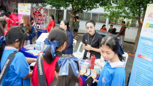 งานสื่อสารองค์กร มรภ.เทพสตรี ร่วมกับคณะวิทยาศาสตร์และเทคโนโลยี และกองบริการการศึกษา จัดบูธประชาสัมพันธ์การรับสมัครนักศึกษาเคลื่อนที่ ยกระดับการสื่อสารสู่มาตรฐานสากล