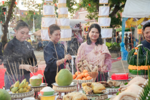 มรภ.เทพสตรี ร่วมสืบสานศรัทธา 