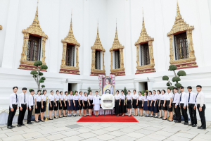 อธิการบดี มรภ.เทพสตรี นำคณะผู้บริหาร คณาจารย์ บุคลากร นักเรียน นักศึกษา วางพวงมาลาและกราบถวายบังคมพระบรมศพ สมเด็จพระนางเจ้าสิริกิติ์ พระบรมราชินีนาถ พระบรมราชชนนีพันปีหลวง