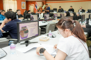 มรภ.เทพสตรี และหัวหน้าส่วนราชการ ต้อนรับคณะทำงานทางวิชาการสภากาชาดไทย ในโอกาสนิเทศและตรวจเยี่ยมโครงการส่งเสริมและพัฒนาการพูด อ่าน เขียนภาษาไทย ของโรงเรียน จ.ลพบุรี