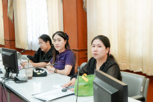 มรภ.เทพสตรี และหัวหน้าส่วนราชการ ต้อนรับคณะทำงานทางวิชาการสภากาชาดไทย ในโอกาสนิเทศและตรวจเยี่ยมโครงการส่งเสริมและพัฒนาการพูด อ่าน เขียนภาษาไทย ของโรงเรียน จ.ลพบุรี