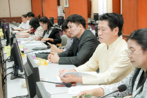มรภ.เทพสตรี และหัวหน้าส่วนราชการ ต้อนรับคณะทำงานทางวิชาการสภากาชาดไทย ในโอกาสนิเทศและตรวจเยี่ยมโครงการส่งเสริมและพัฒนาการพูด อ่าน เขียนภาษาไทย ของโรงเรียน จ.ลพบุรี