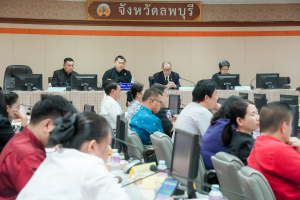 มรภ.เทพสตรี และหัวหน้าส่วนราชการ ต้อนรับคณะทำงานทางวิชาการสภากาชาดไทย ในโอกาสนิเทศและตรวจเยี่ยมโครงการส่งเสริมและพัฒนาการพูด อ่าน เขียนภาษาไทย ของโรงเรียน จ.ลพบุรี