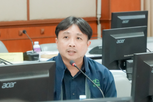 มรภ.เทพสตรี และหัวหน้าส่วนราชการ ต้อนรับคณะทำงานทางวิชาการสภากาชาดไทย ในโอกาสนิเทศและตรวจเยี่ยมโครงการส่งเสริมและพัฒนาการพูด อ่าน เขียนภาษาไทย ของโรงเรียน จ.ลพบุรี