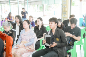 มรภ.เทพสตรี และหัวหน้าส่วนราชการ ต้อนรับคณะทำงานทางวิชาการสภากาชาดไทย ในโอกาสนิเทศและตรวจเยี่ยมโครงการส่งเสริมและพัฒนาการพูด อ่าน เขียนภาษาไทย ของโรงเรียน จ.ลพบุรี