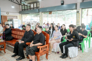มรภ.เทพสตรี และหัวหน้าส่วนราชการ ต้อนรับคณะทำงานทางวิชาการสภากาชาดไทย ในโอกาสนิเทศและตรวจเยี่ยมโครงการส่งเสริมและพัฒนาการพูด อ่าน เขียนภาษาไทย ของโรงเรียน จ.ลพบุรี