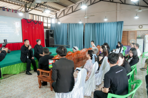 มรภ.เทพสตรี และหัวหน้าส่วนราชการ ต้อนรับคณะทำงานทางวิชาการสภากาชาดไทย ในโอกาสนิเทศและตรวจเยี่ยมโครงการส่งเสริมและพัฒนาการพูด อ่าน เขียนภาษาไทย ของโรงเรียน จ.ลพบุรี