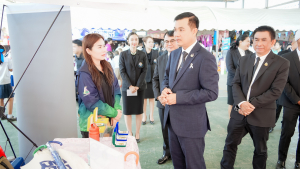 งานสื่อสารองค์กร มรภ.เทพสตรี ร่วมกับกองบริการการศึกษา จัดบูธประชาสัมพันธ์การรับสมัครนักศึกษาเคลื่อนที่ ยกระดับการสื่อสารสู่มาตรฐานสากล