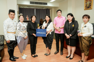 อธิการบดี มรภ.เทพสตรี นำคณะผู้บริหาร เข้าคารวะขอพรปีใหม่ผู้ว่าราชการจังหวัดสิงห์บุรี และคณะรองผู้ว่าฯ มุ่งกระชับความร่วมมือเชิงพื้นที่ พัฒนาท้องถิ่นอย่างยั่งยืน