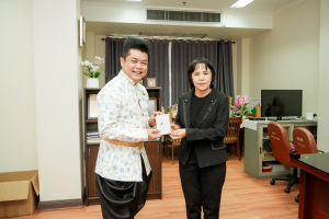 อธิการบดี มรภ.เทพสตรี นำคณะผู้บริหาร เข้าคารวะขอพรปีใหม่ผู้ว่าราชการจังหวัดสิงห์บุรี และคณะรองผู้ว่าฯ มุ่งกระชับความร่วมมือเชิงพื้นที่ พัฒนาท้องถิ่นอย่างยั่งยืน